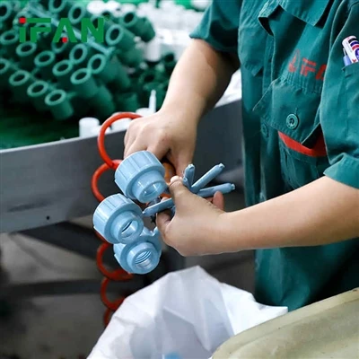 Εξερευνώντας εξαρτήματα σωλήνων HDPE στη σύγχρονη υποδομή